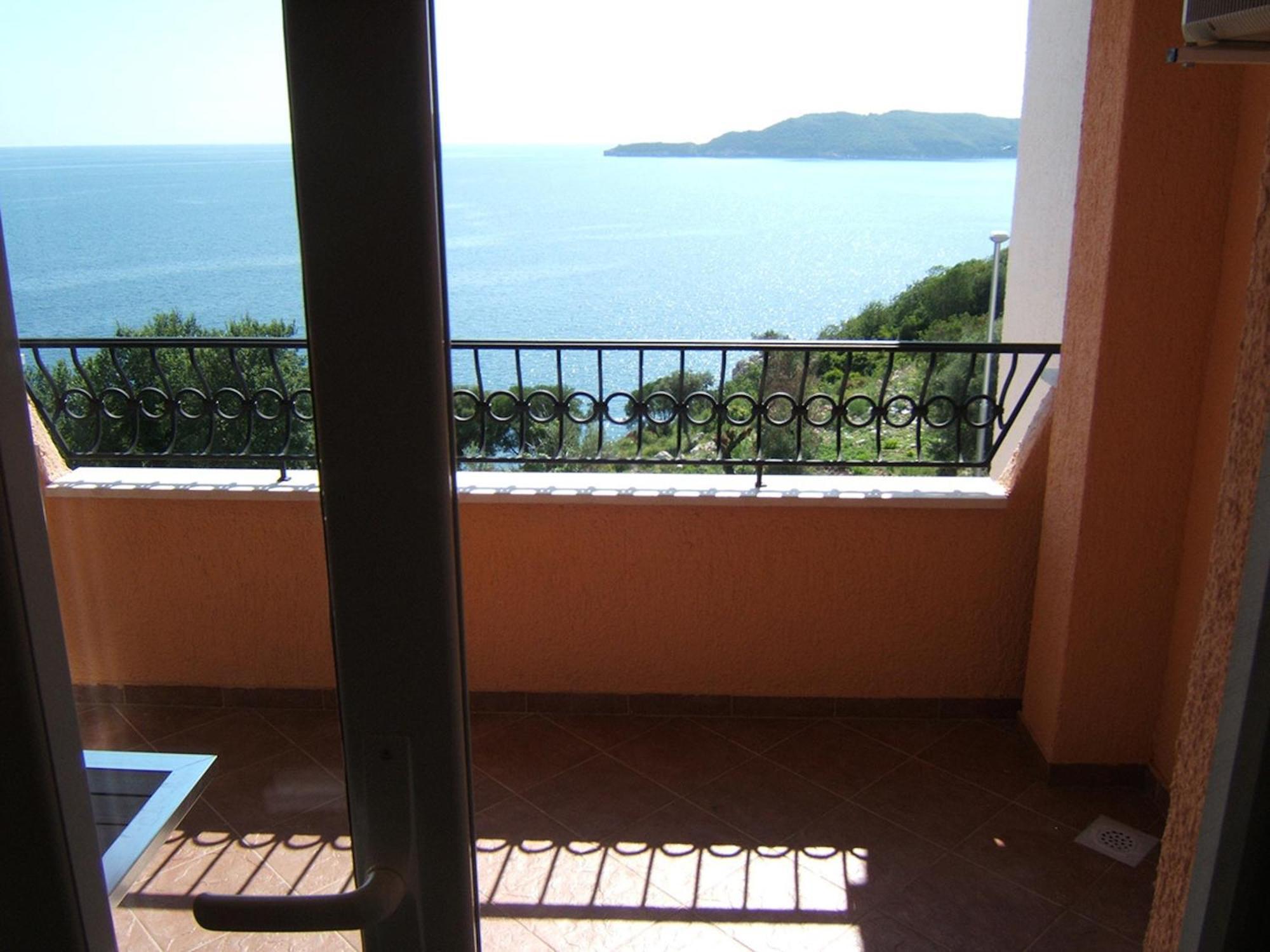 Villa Sara Guesthouse Sveti Stefan Room photo
